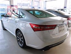 تويوتا أفالون